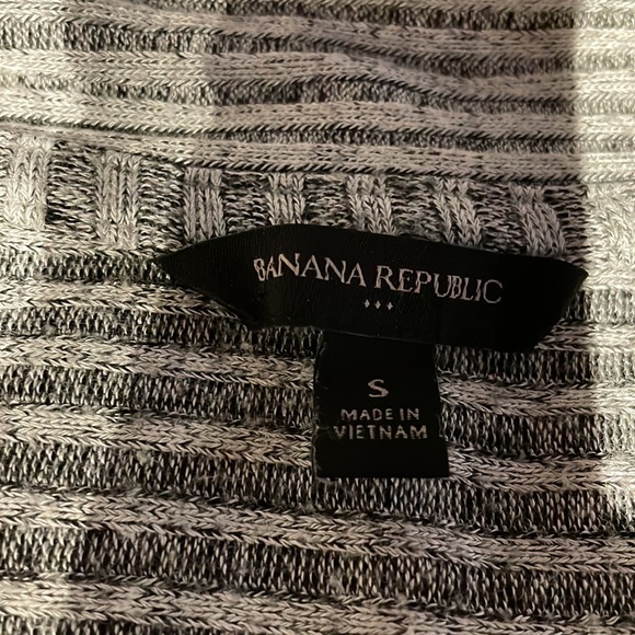 Banana republic cardigan - Picture 2 of 2